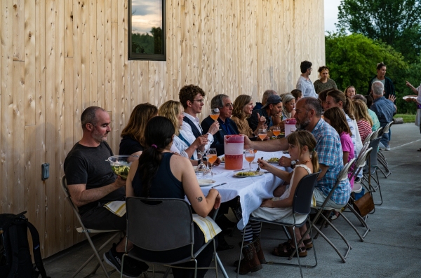 22-july-8-new-york-chatham-PS21-house-blend-III-DSC6356-post-performance-dinner-with-artists-2-crop